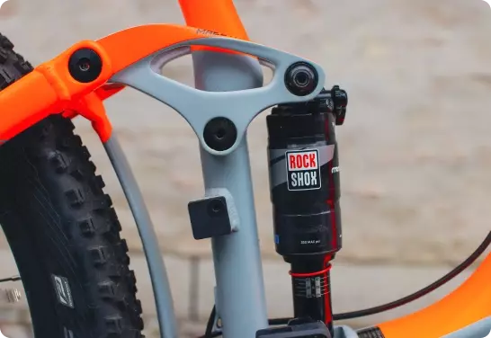 Detalle de la suspensión de una bicicleta